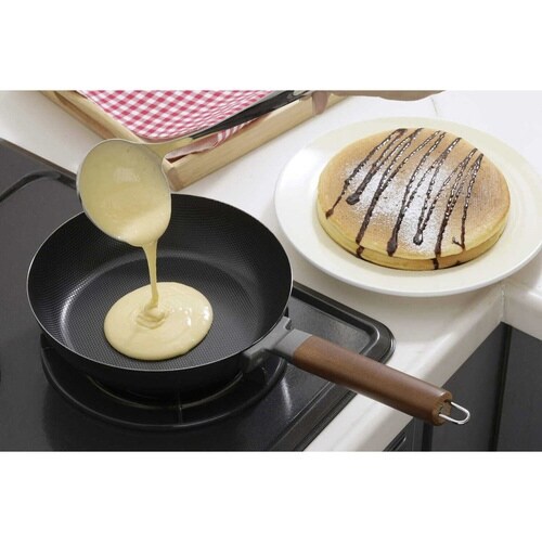 フライパン 両面エンボス加工 鉄製フライパン