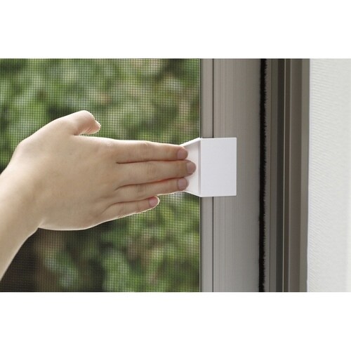 網戸の引き手 屋外 屋内 粘着 日本製 ホワイト