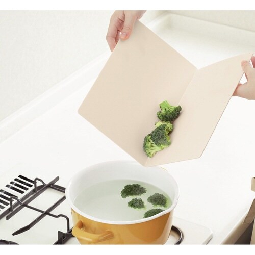 まな板 抗菌 atomico ベージュ