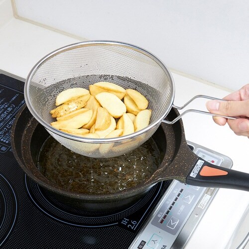 鍋型フライパン専用取っ手付きザル