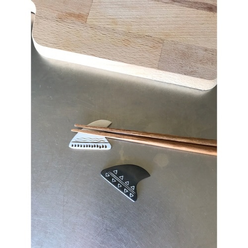 箸置き 4cm BONE フィン ブラック