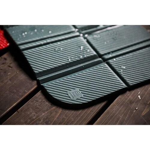 サウナマット tomte モスグリーン