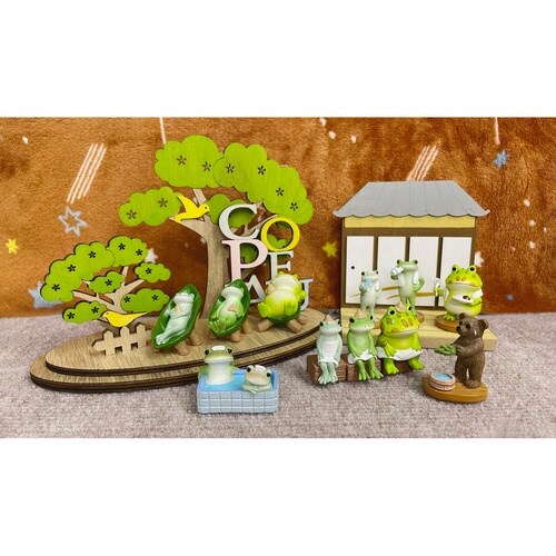 コポー サウナーのツノ親分 カエル 置物