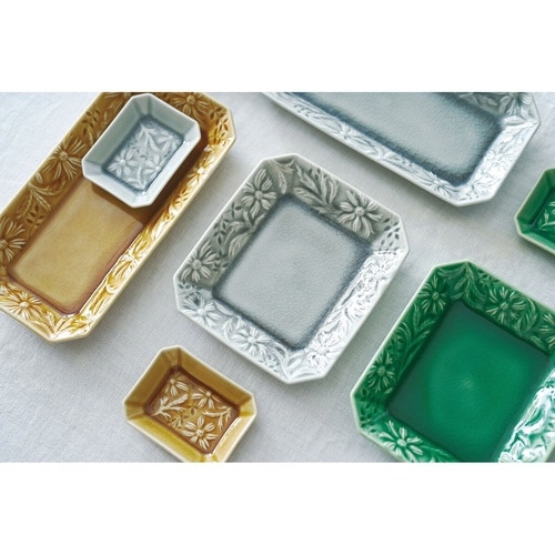 プレート 9cm 角小皿 マーガリート 陶器 灰