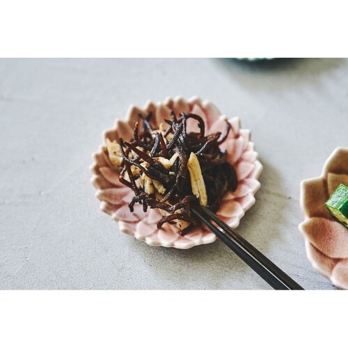 豆皿 ダリア 7cm 形 陶器 瀬戸焼 さんご