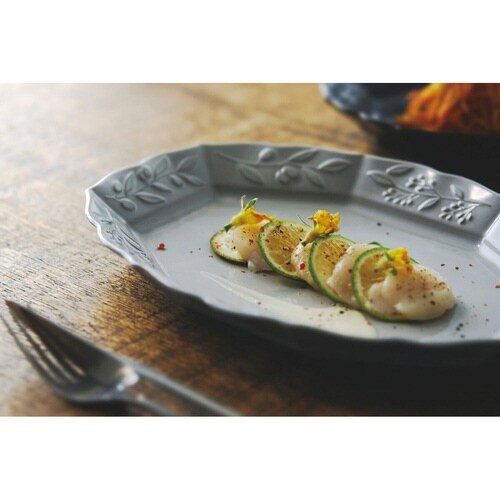 プレート オーバル 26cm オリーヴ 陶器 白