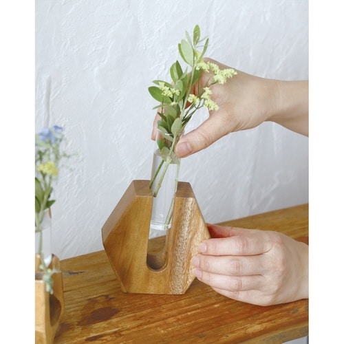 花瓶 ナインマーケ