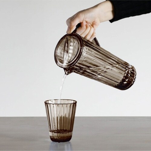 冷水筒 ピッチャー 1.2L グレイッシュブラウン