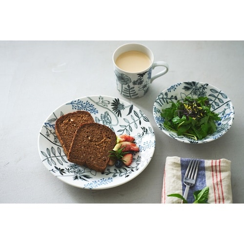 プレート 16cm M フラワーパターン 磁器 黒