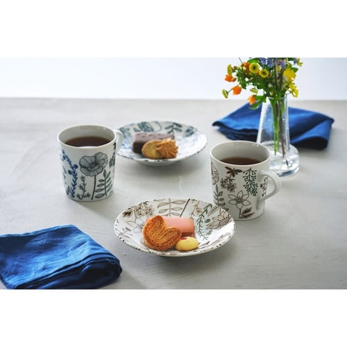 プレート 16cm M フラワーパターン 磁器 黒