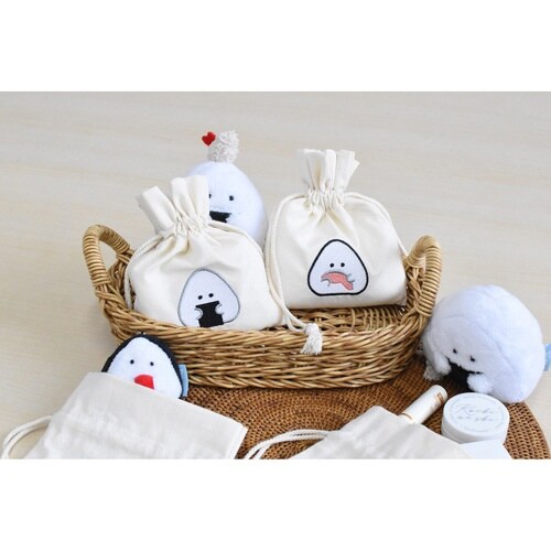 巾着 ポーチ ぎゅっとおにぎりさん 刺繍 鮭