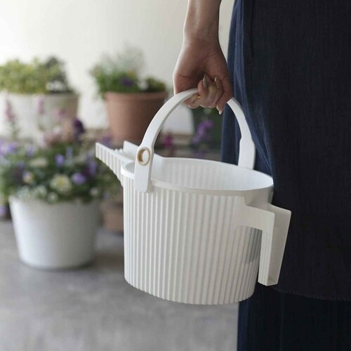 ジョーロ ガーデンビートル 5L ホワイト