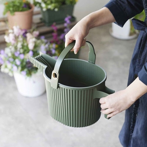 ジョーロ ガーデンビートル 5L ダークグリーン