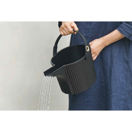 ジョーロ ガーデンビートル 5L ブラック