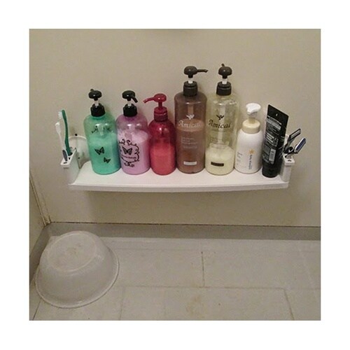 強力吸盤バス棚受け 白 68cm×13.