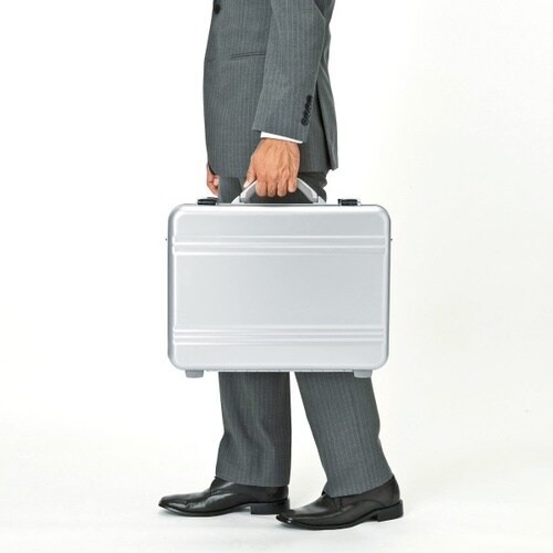 PCアルミケース(15.6インチワイド)