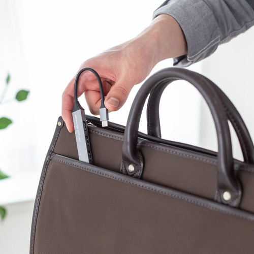 USB Type−C 4ポート コンボ