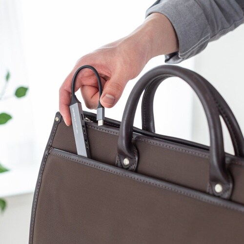 USB Type−C 4ポート コンボ