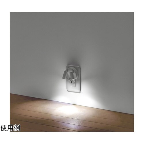 コンセント式人感明暗ナイトライトミニ2灯