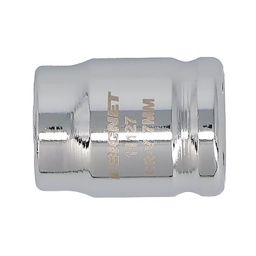 差込角1/4DR 7mm ショートソケッ