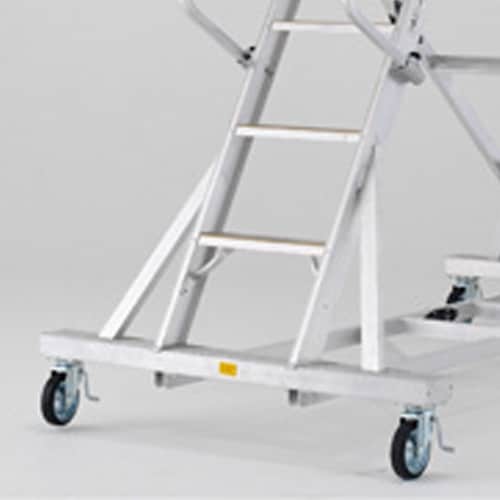 EA903BE−12A 2.66m/ 9段 作業台