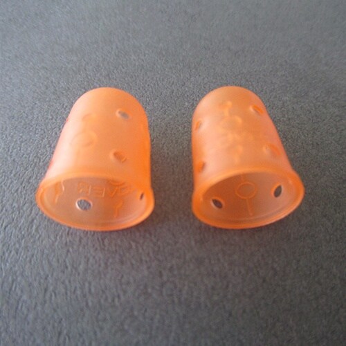 EA916JK−76 φ14mm ゴム製シンブル(