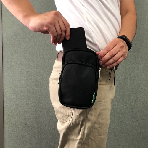 EA925M−101 110x 60x190mm