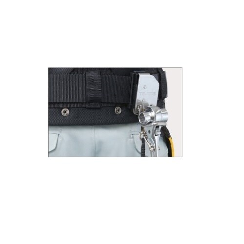 EA925MR−21A 51x 84x144mm