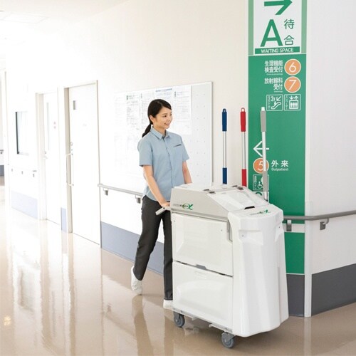 EA928CE−70 575x 970x1045m