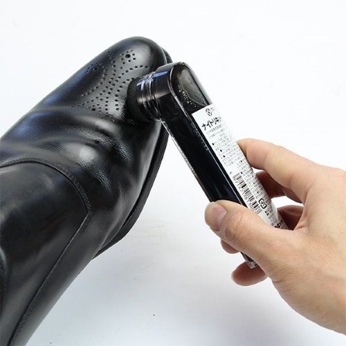 EA939AG−1 65cc 靴クリーム(液状・黒