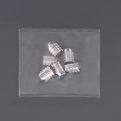 EA949SV−31 M 3x5.5mm 鬼目ナッ