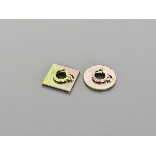 EA951EB−871 M12/40x40mm 角