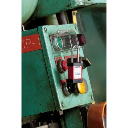 EA983T−48 46x47x54mm 安全カバ