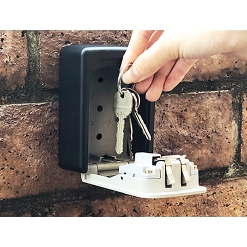 EA983ZA−42 90x40x120mm キー