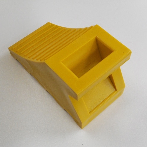 EA984VA−92 110x235x125mm