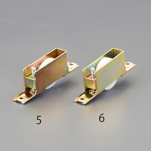 EA986RH−6 30mm 戸車(平型・ポリアセ