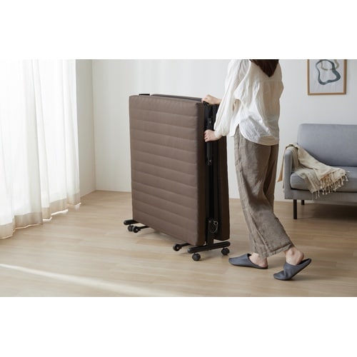 折りたたみベッド