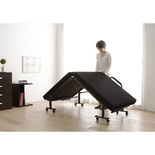 折りたたみベッド