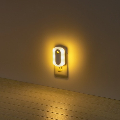 調光機能付き明暗人感センサーライト