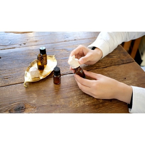 アニマルエッセンシャルオイルキャップ ラビット