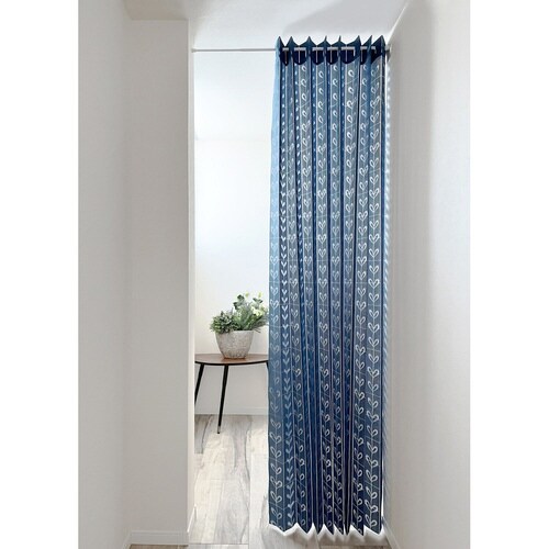 アコーディオンカーテン リーフ柄 ネイビー