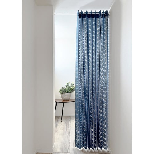 アコーディオンカーテン リーフ柄 ネイビー