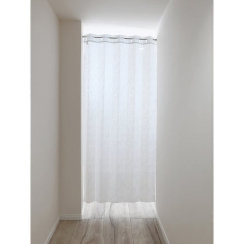 アコーディオンカーテン アラベスク柄 ホワイト