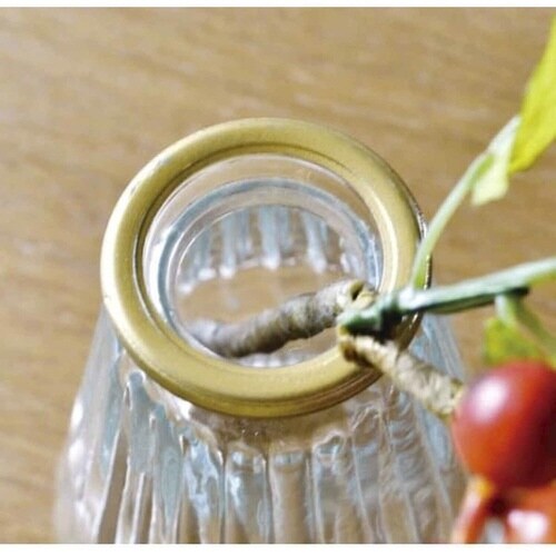 花瓶 ゴールドリム グラスベース トライアングル