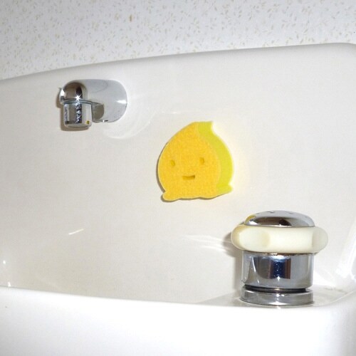 貼りつくトイレタンククリーナー