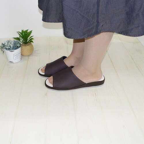 スリッパ サッと拭ける 低反発