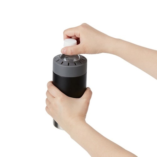 ペットボトルホルダー 640ml ブラック