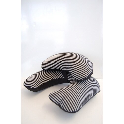 トラベルクッション ボーダー 2段式 ブラック