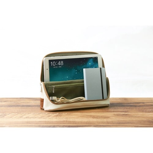 立つバッグインバッグ タブレットサイズ アイボリー