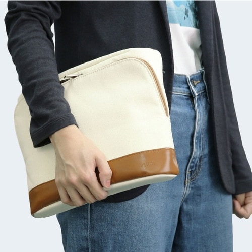 立つバッグインバッグ タブレットサイズ アイボリー